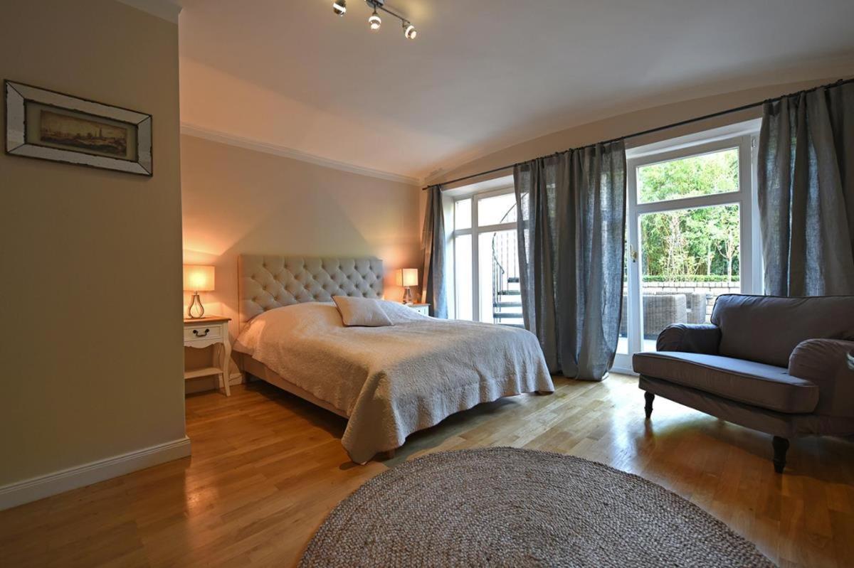Appartamento Zentrale Whg Naehe Der Alster Mit Parkplatz Amburgo Esterno foto